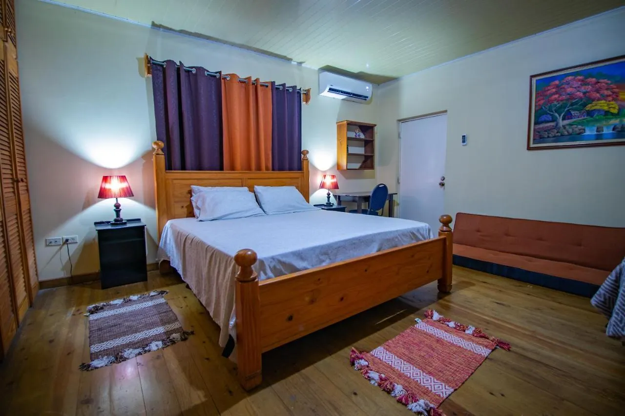 Frühstückspension Traum House Bed&Breakfast Saint Augustine Trinidad und Tobago